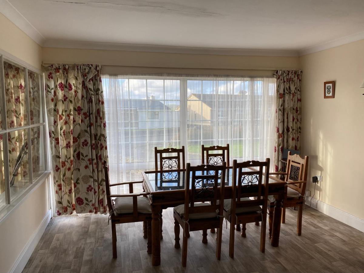 Cozy Seaside Home,3 Minute Walk To Village/Beach 라힌치 외부 사진